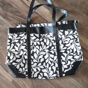 American Tourister Travel Bag Black & white filigree  Print Carry On Tote Bag